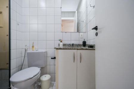 Apartamento para alugar com 74m², 2 quartos e 1 vagaBanheiro da Suíte