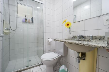 Apartamento para alugar com 74m², 2 quartos e 1 vagaBanheiro