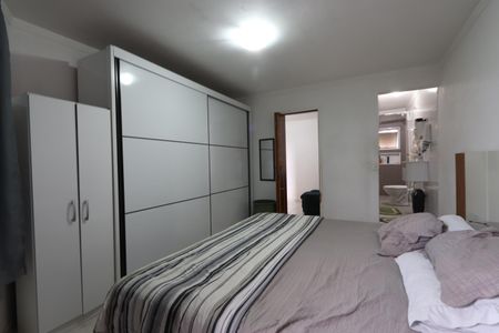 Casa à venda com 180m², 4 quartos e 1 vagaSuíte