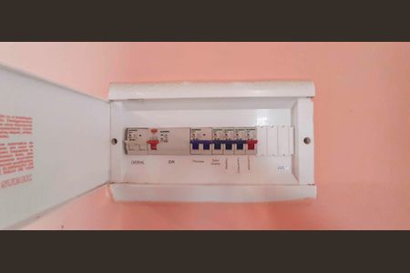 Apartamento à venda com 100m², 2 quartos e 1 vaga Apartamento à venda com 100m², 2 quartos e 1 vagaQuadro de Luz
