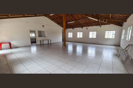 Apartamento à venda com 100m², 2 quartos e 1 vaga Apartamento à venda com 100m², 2 quartos e 1 vagaÁrea comum - Salão de festas