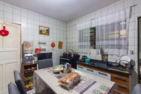 Casa à venda com 250m², 5 quartos e 3 vagasCozinha 