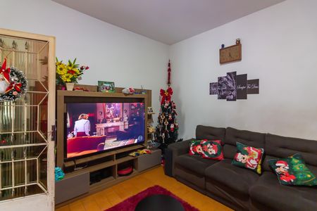 Casa à venda com 250m², 5 quartos e 3 vagasSala 