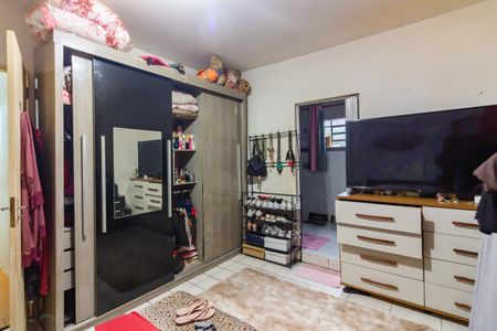 Casa à venda com 250m², 5 quartos e 3 vagasQuarto 1