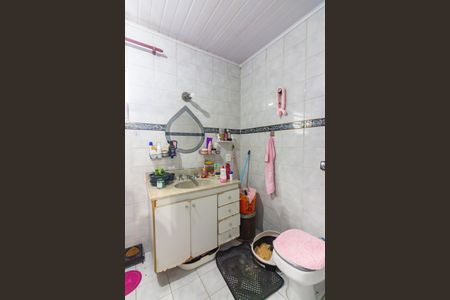 Casa à venda com 250m², 5 quartos e 3 vagasBanheiro 1