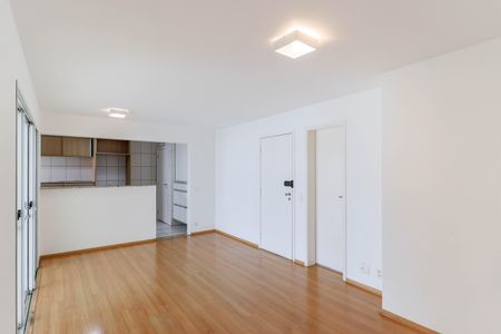 Sala de apartamento para alugar com 3 quartos, 112m² em Chácara Santo Antônio, São Paulo
