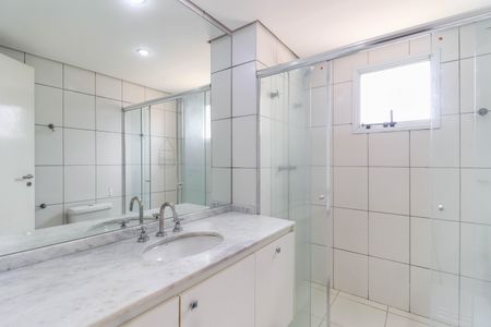 Apartamento para alugar com 112m², 3 quartos e 2 vagasBanheiro da Suíte