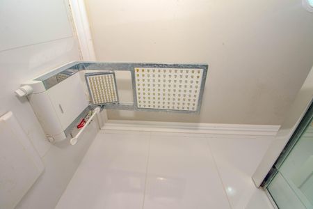 Apartamento à venda com 59m², 2 quartos e 1 vaga Apartamento à venda com 59m², 2 quartos e 1 vagaBanheiro