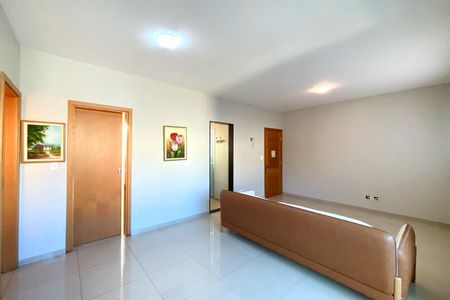 Apartamento à venda com 97m², 3 quartos e 2 vagas Apartamento à venda com 97m², 3 quartos e 2 vagasSala