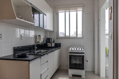 Apartamento à venda com 97m², 3 quartos e 2 vagasCozinha