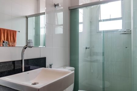 Apartamento à venda com 97m², 3 quartos e 2 vagasBanheiro Social