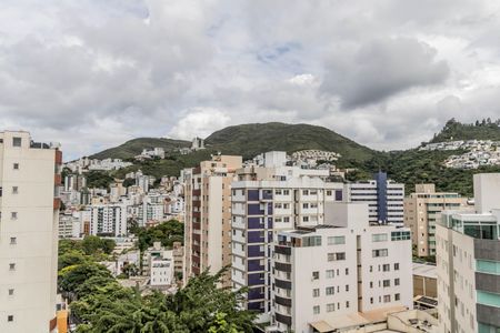 Apartamento à venda com 97m², 3 quartos e 2 vagasVista do Quarto 2