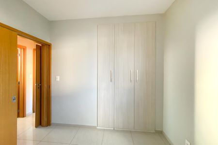 Apartamento à venda com 97m², 3 quartos e 2 vagas Apartamento à venda com 97m², 3 quartos e 2 vagasQuarto 3