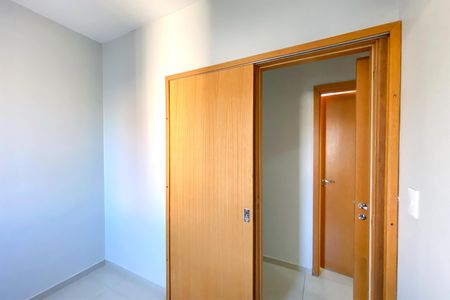 Apartamento à venda com 97m², 3 quartos e 2 vagas Apartamento à venda com 97m², 3 quartos e 2 vagasQuarto 3