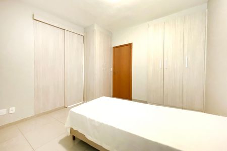 Apartamento à venda com 97m², 3 quartos e 2 vagas Apartamento à venda com 97m², 3 quartos e 2 vagasSuite 1