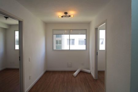 Sala de apartamento para alugar com 2 quartos, 32m² em Quinta da Paineira, São Paulo