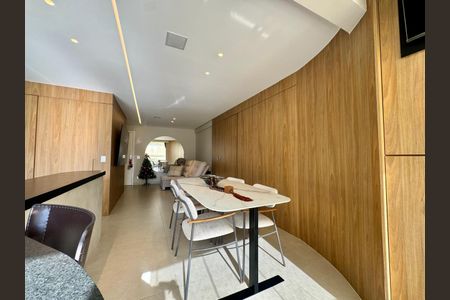 Apartamento à venda com 95m², 3 quartos e 2 vagassala