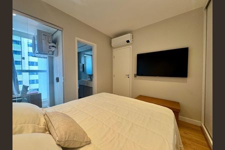 Apartamento à venda com 95m², 3 quartos e 2 vagasquarto 1