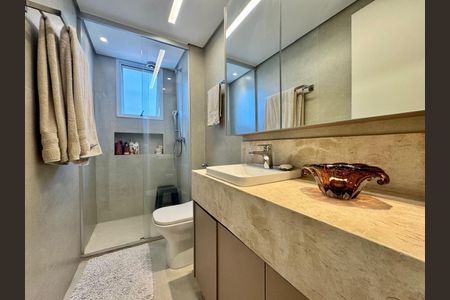 Apartamento à venda com 95m², 3 quartos e 2 vagasbanheiro 1