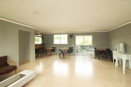 Apartamento para alugar com 43m², 2 quartos e 1 vagaÁrea comum - Salão de festas