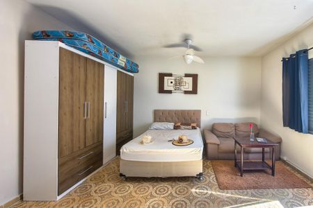 Studio para alugar com 42m², 1 quarto e 1 vagaKitnet