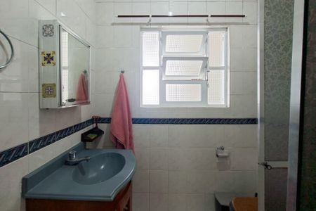 Banheiro  de apartamento para alugar com 1 quarto, 42m² em Boqueirão, Praia Grande