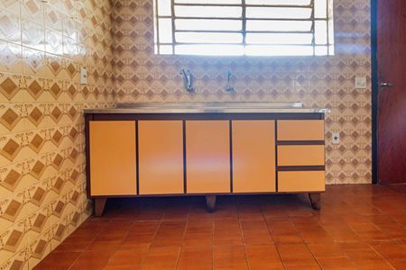 Casa à venda com 100m², 3 quartos e 2 vagasCozinha