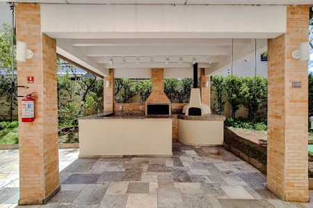 Apartamento à venda com 81m², 2 quartos e 2 vagas Apartamento à venda com 81m², 2 quartos e 2 vagasÁrea comum - Churrasqueira