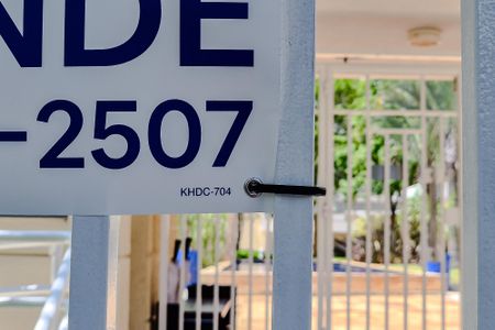 Apartamento à venda com 81m², 2 quartos e 2 vagas Apartamento à venda com 81m², 2 quartos e 2 vagasKHDC-704