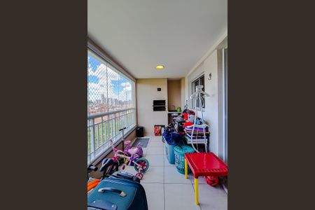 Apartamento à venda com 81m², 2 quartos e 2 vagas Apartamento à venda com 81m², 2 quartos e 2 vagasVaranda da Sala