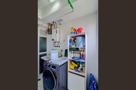 Apartamento à venda com 81m², 2 quartos e 2 vagas Apartamento à venda com 81m², 2 quartos e 2 vagasÁrea de Serviço