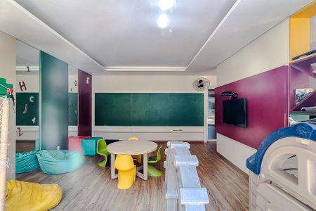 Apartamento à venda com 81m², 2 quartos e 2 vagas Apartamento à venda com 81m², 2 quartos e 2 vagasBrinquedoteca