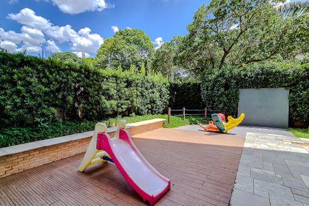 Apartamento à venda com 81m², 2 quartos e 2 vagas Apartamento à venda com 81m², 2 quartos e 2 vagasÁrea comum - Playground