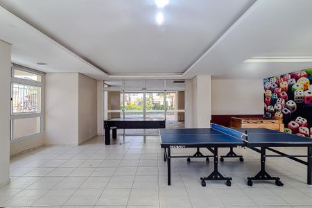 Apartamento à venda com 81m², 2 quartos e 2 vagas Apartamento à venda com 81m², 2 quartos e 2 vagasSala de Jogos