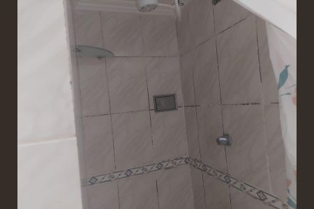 Apartamento à venda com 45m², 2 quartos e 1 vaga Apartamento à venda com 45m², 2 quartos e 1 vagaBanheiro