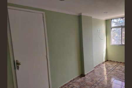 Quarto de apartamento à venda com 2 quartos, 45m² em Taquara, Rio de Janeiro