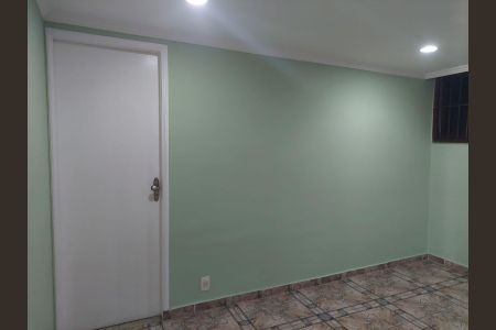 Apartamento à venda com 45m², 2 quartos e 1 vaga Apartamento à venda com 45m², 2 quartos e 1 vagaSala
