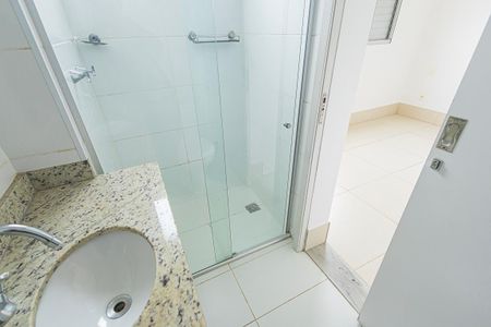 Apartamento à venda com 80m², 3 quartos e 2 vagas Apartamento à venda com 80m², 3 quartos e 2 vagassuite