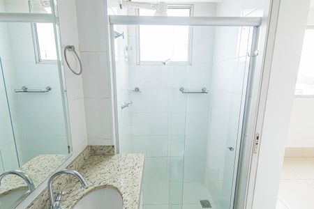 Apartamento à venda com 80m², 3 quartos e 2 vagas Apartamento à venda com 80m², 3 quartos e 2 vagassuite