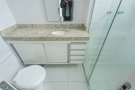 Apartamento à venda com 80m², 3 quartos e 2 vagas Apartamento à venda com 80m², 3 quartos e 2 vagassuite