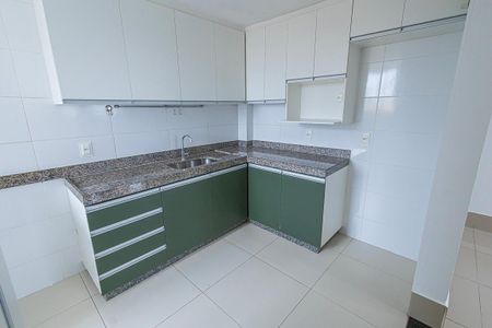 Apartamento à venda com 80m², 3 quartos e 2 vagas Apartamento à venda com 80m², 3 quartos e 2 vagascozinha