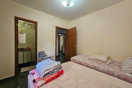 Apartamento para alugar com 200m², 3 quartos e 1 vaga Apartamento para alugar com 200m², 3 quartos e 1 vagasuíte 2