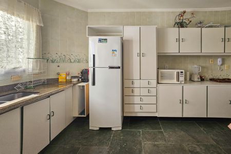 Apartamento para alugar com 200m², 3 quartos e 1 vaga Apartamento para alugar com 200m², 3 quartos e 1 vagacozinha