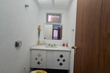Apartamento para alugar com 200m², 3 quartos e 1 vaga Apartamento para alugar com 200m², 3 quartos e 1 vagabanheiro