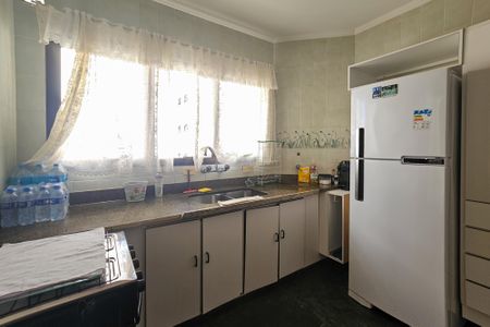 Apartamento para alugar com 200m², 3 quartos e 1 vaga Apartamento para alugar com 200m², 3 quartos e 1 vagacozinha