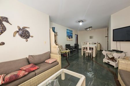 Apartamento para alugar com 200m², 3 quartos e 1 vaga Apartamento para alugar com 200m², 3 quartos e 1 vagaSala