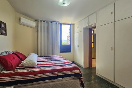 Apartamento para alugar com 200m², 3 quartos e 1 vaga Apartamento para alugar com 200m², 3 quartos e 1 vagasuíte