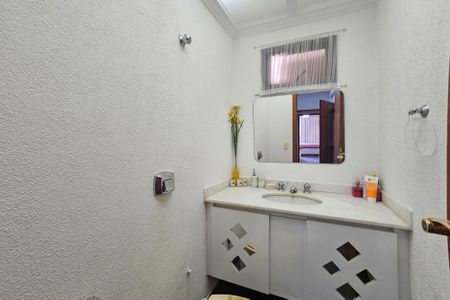 Apartamento para alugar com 200m², 3 quartos e 1 vaga Apartamento para alugar com 200m², 3 quartos e 1 vagabanheiro