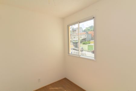 Quarto 1 de apartamento para alugar com 2 quartos, 40m² em Vila Carmosina, São Paulo