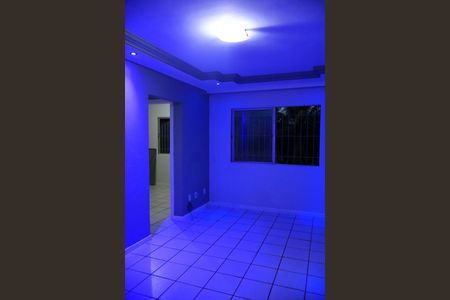 Sala de apartamento para alugar com 2 quartos, 55m² em Tancredo Neves, Salvador